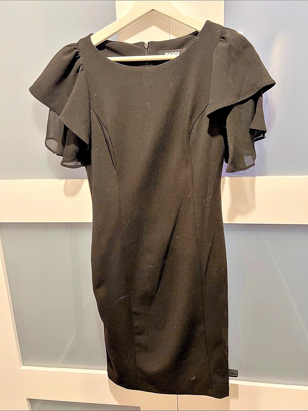 DKNY V-Neck Short Flutter Sleeve Sheath Dress Flutter Sleeve Mini Dress Black